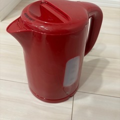 ニトリ　ケトル　赤の画像