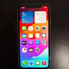 iPhone11  128gb ホワイトの画像