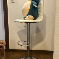 ニトリ　カウンターチェアの画像