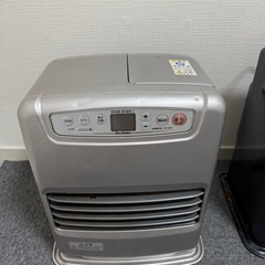 灯油ストーブ2台 無料で引き取り希望の画像
