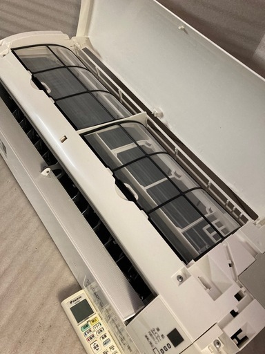 ③ダイキン　エアコン　標準取付け工事込み！