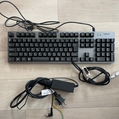 23インチ液晶＆ロジクールキーボードの画像