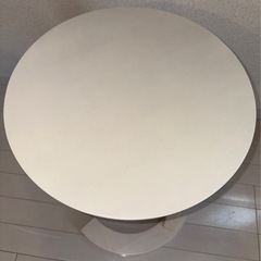 サイドテーブルの画像