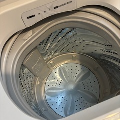 全自動洗濯機 Hisense 4.5kg HW-T45F ハイセンス 2022年製 の画像