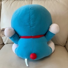ドラえもん ぬいぐるみ くつろぎぬいぐるみ　大きな鈴付き タグ付き　ＸＬの画像
