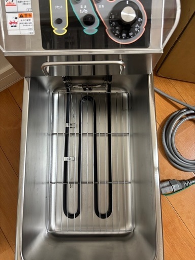 【新品未使用】マルゼン　電気ミニフライヤー
