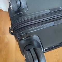 スーツケース　高さ約43㎝の画像