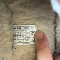 UGG TAZZ スリッポン 24cmの画像