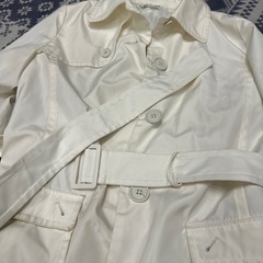 花粉が付きにくい 白色アウター レディースLサイズの画像