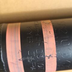 日産 NV350 キャラバン 純正ショックアブソーバー 前後セット　新車外しの画像