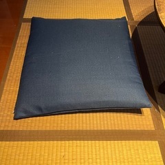 和室セット（ちゃぶ台、座布団、タタミカーペット）の画像