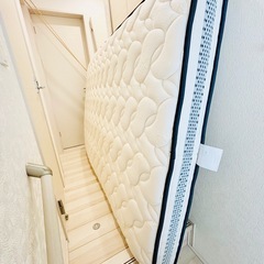 ダブルサイズマットレス 元値35,000円の画像