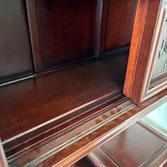 飾り棚　お茶の道具を飾っていました。の画像