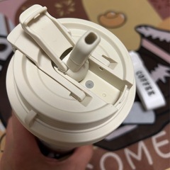 Labubu大きいカップ飲み口多の画像