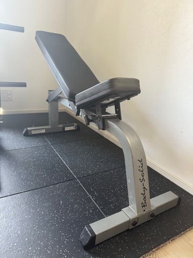 ボディソリッド　Body solid アジャスタブルベンチ