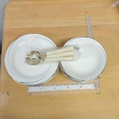 0907-101 CROWNCHINA 食器セットの画像