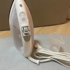 取引確定【ニトリ】アイロン、アイロン台の画像
