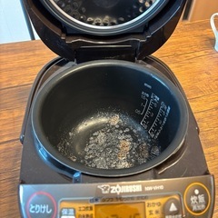 22年製5.5合炊き炊飯器　象印　の画像