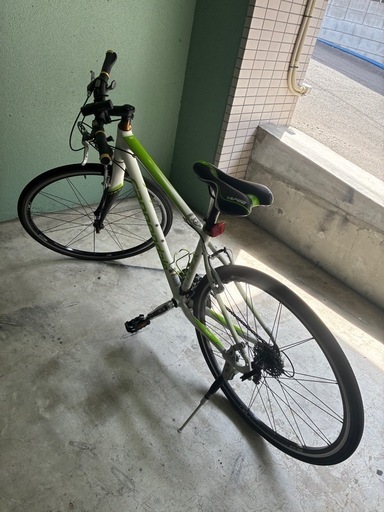 [取引中]
クロスバイク Cannondale　キャノンデール　クイック