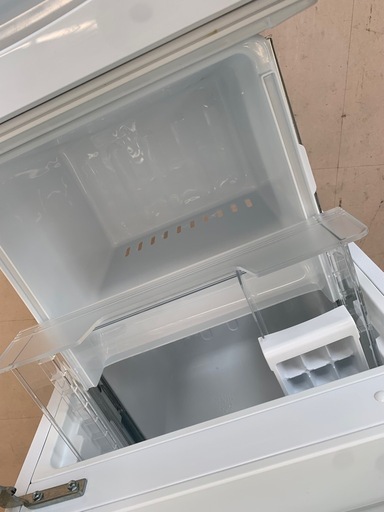 美原店 2020年製★美品 中古★東芝 170L「3段ガラス棚＆3段ドアポケット!!」耐熱ボード採用!!2ドア 冷蔵庫【GR-R17B