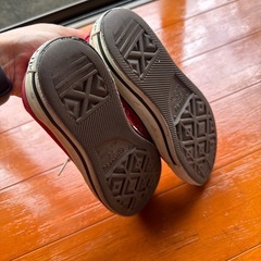 コンバース　赤 23cmの画像