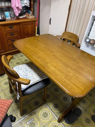 食卓テーブルセット、ダイニングテーブル、椅子2脚、セット。