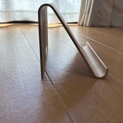 IKEA タブレットスタンドの画像