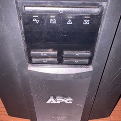 YP0907 APC Smart-UPS 1500 無停電電源装置 の画像