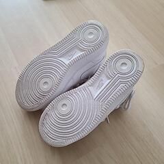 NIKEエアフォースワン24.5の画像