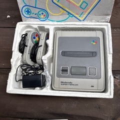 （寿康）
箱付きスーパーファミコンの画像