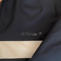 【adidas】リバーシブルの画像