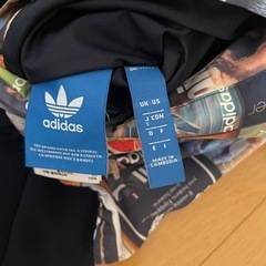 【adidas】リバーシブルの画像