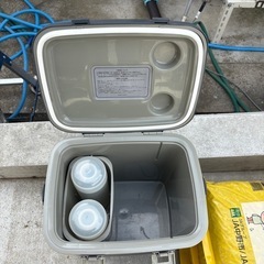 クーラーボックス3つの画像