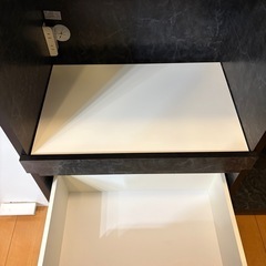 【食器棚】縦180×横90×奥行き45(cm)の画像