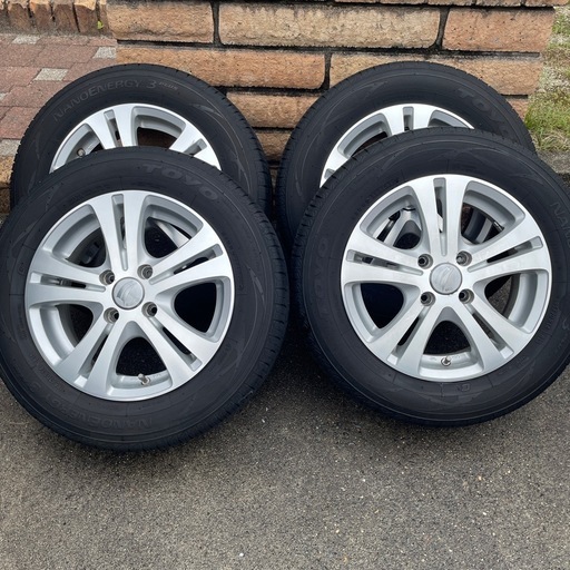 まだあります！アルミ付きタイヤ  165/70R14