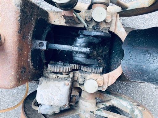 古い発動機