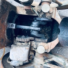 古い発動機の画像