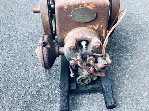 古い発動機