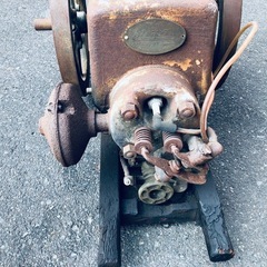 古い発動機