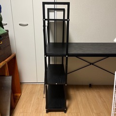 パソコンテーブルの画像
