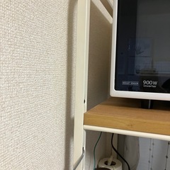 洗濯機上や電子レンジなどのラックの画像