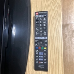 HITACHI 32型テレビの画像
