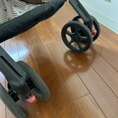 ベビーカー
の画像