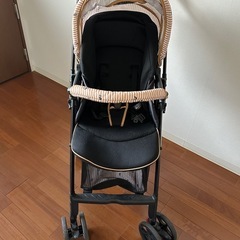 ベビーカー
の画像