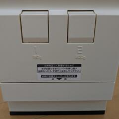 エムケー精工 計量米びつ33kg ライスエース RC-133Wの画像
