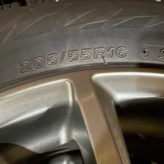 205/55r16 vrx2 22年製 オーリス等ホイール付きの画像