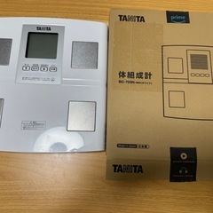 【ほぼ未使用・美品】タニタ体重計の画像