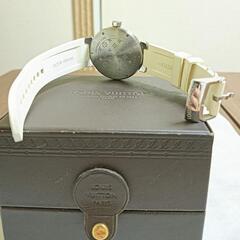 非常に美品53万。メンズ　LOUIS VUITTON　タンブール　自動巻きデイト　GMT機能付き 腕時計の画像