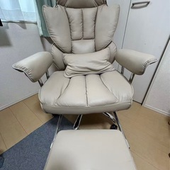 ベーム椅子　机の画像
