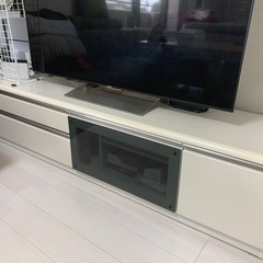 テレビボードの画像